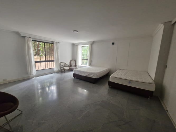 Apartamento de 3 alcobas en venta en Bellavista, Cali, 300 m² · foto 5 de 10