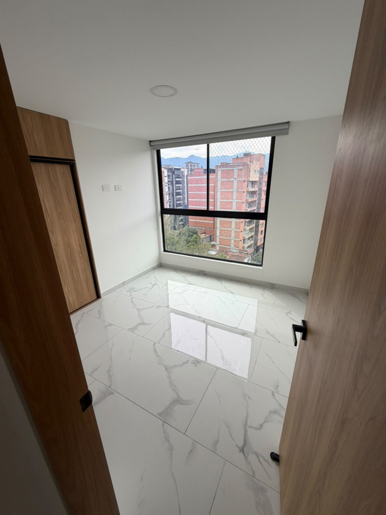 Apartamento en arriendo en Laureles, Medellín · foto 9 de 20