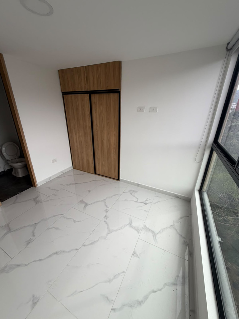 Apartamento en arriendo en Laureles, Medellín · foto 10 de 20