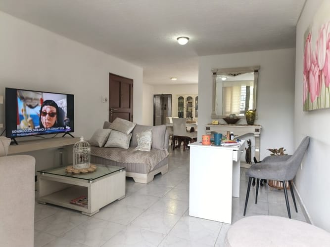 Apartamento de 4 alcobas en venta en Prados Del Norte, Cali, 103 m² · foto 2 de 19