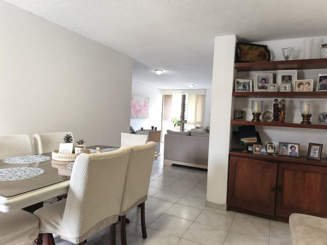 Apartamento de 4 alcobas en venta en Prados Del Norte, Cali, 103 m² · foto 10 de 19