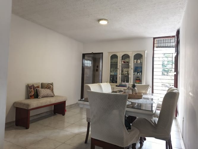 Apartamento de 4 alcobas en venta en Prados Del Norte, Cali, 103 m² · foto 13 de 19