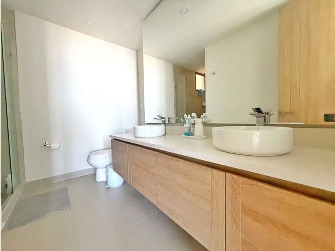 Apartamento de 2 alcobas en venta en Serena Del Mar, Cartagena, 140 m² · foto 11 de 16