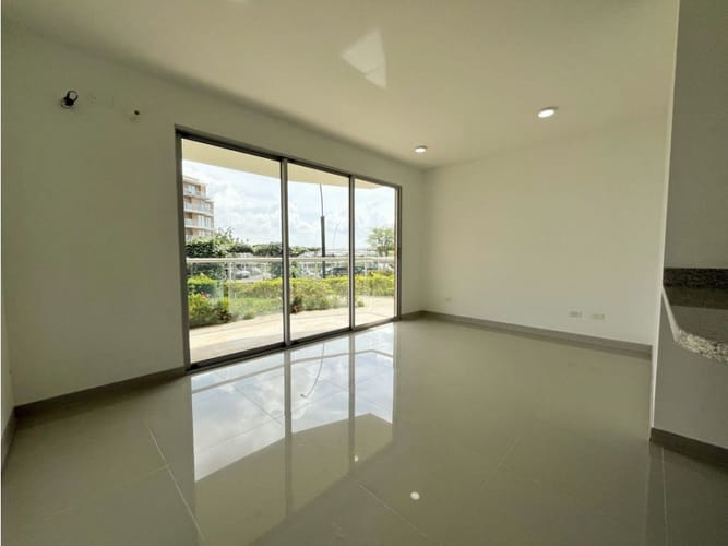 Apartamento de 2 alcobas en venta en Serena Del Mar, Cartagena, 76 m² · foto 4 de 16
