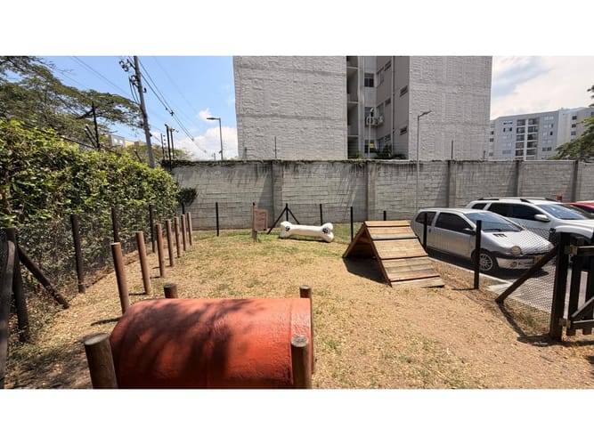 Apartamento de 3 alcobas en venta en Guabinas, Yumbo, 75 m² · foto 24 de 24