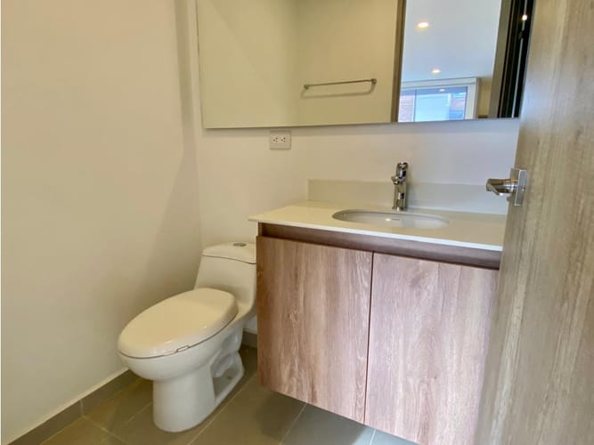 Apartaestudio en venta en Ciudad Del Río, Medellín, 56 m² · foto 10 de 13
