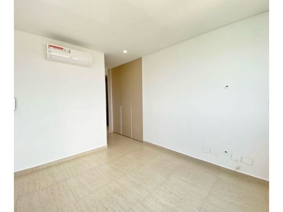 Apartamento en venta en Marbella, Cartagena · foto 9 de 17
