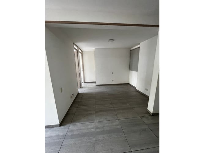 Apartamento de 3 alcobas en venta en Guabinas, Yumbo, 60 m² · foto 3 de 12