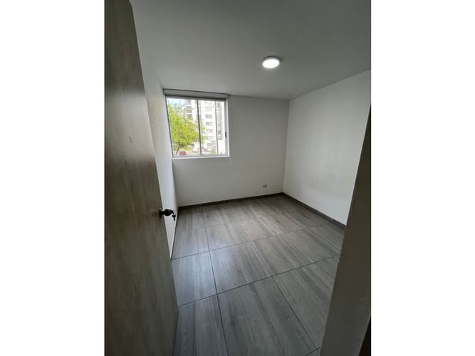 Apartamento de 3 alcobas en venta en Guabinas, Yumbo, 60 m² · foto 6 de 12