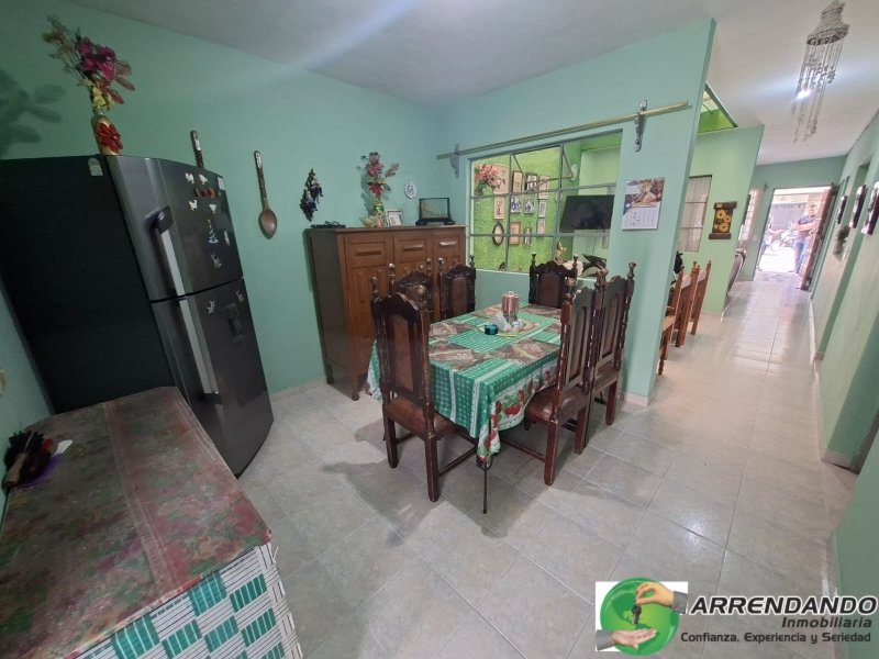 Casa en venta en Suramérica, Itagüí · foto 3 de 24