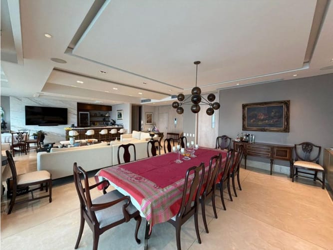 Apartamento de 3 alcobas en venta en Castillogrande, Cartagena, 360 m² · foto 2 de 13
