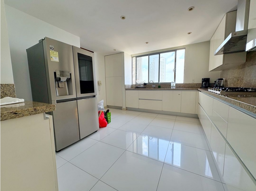 Apartamento en venta en Bocagrande, Cartagena · foto 6 de 24