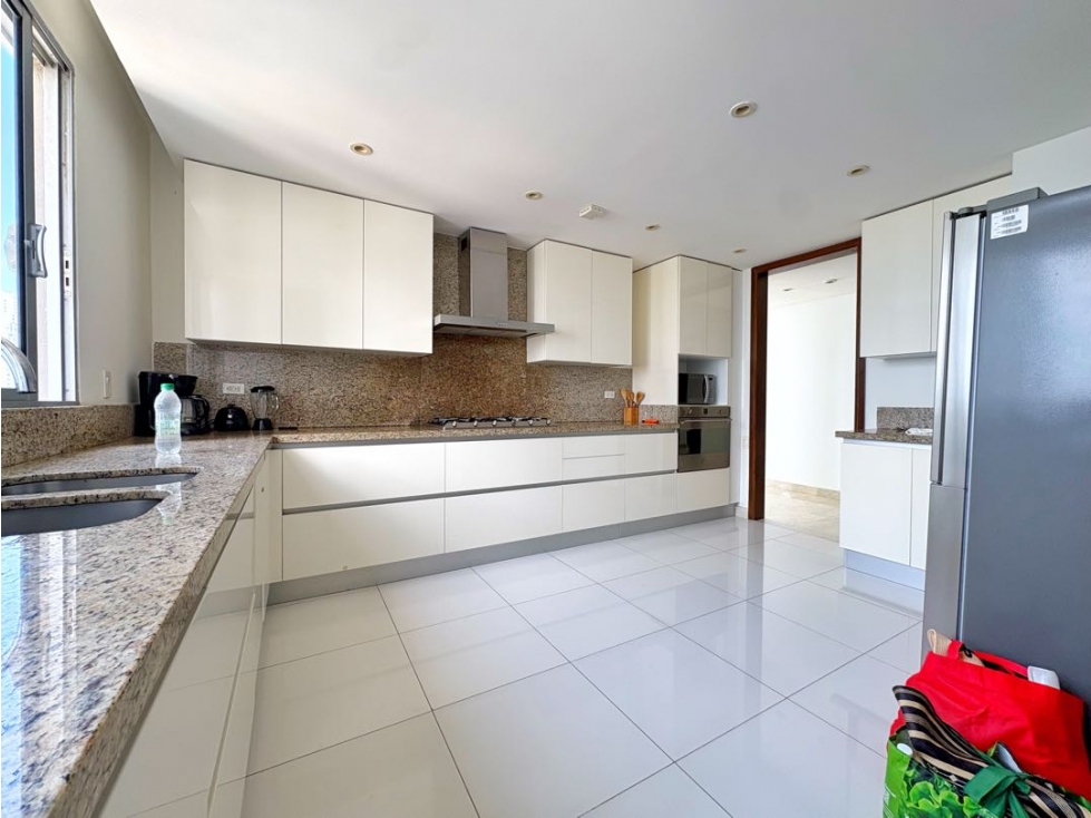 Apartamento en venta en Bocagrande, Cartagena · foto 8 de 24