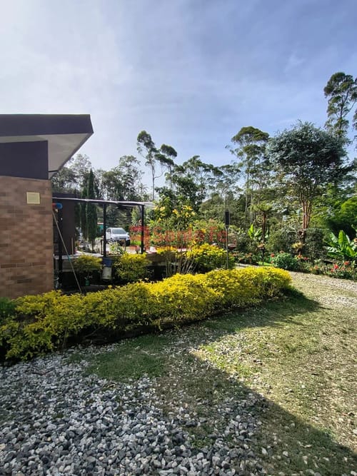 Finca en venta en El Retiro, 280 m² · foto 2 de 10