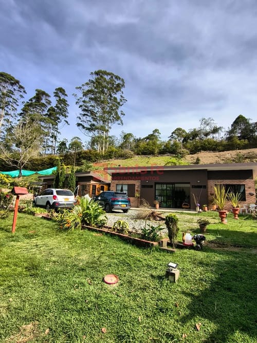 Finca en venta en El Retiro, 280 m² · foto 4 de 10