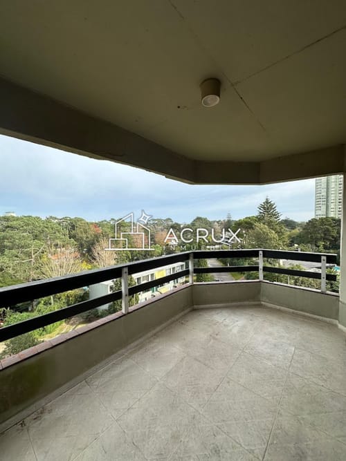 amplio Apartamento en venta de 3 dormitorios, por Roosevelt