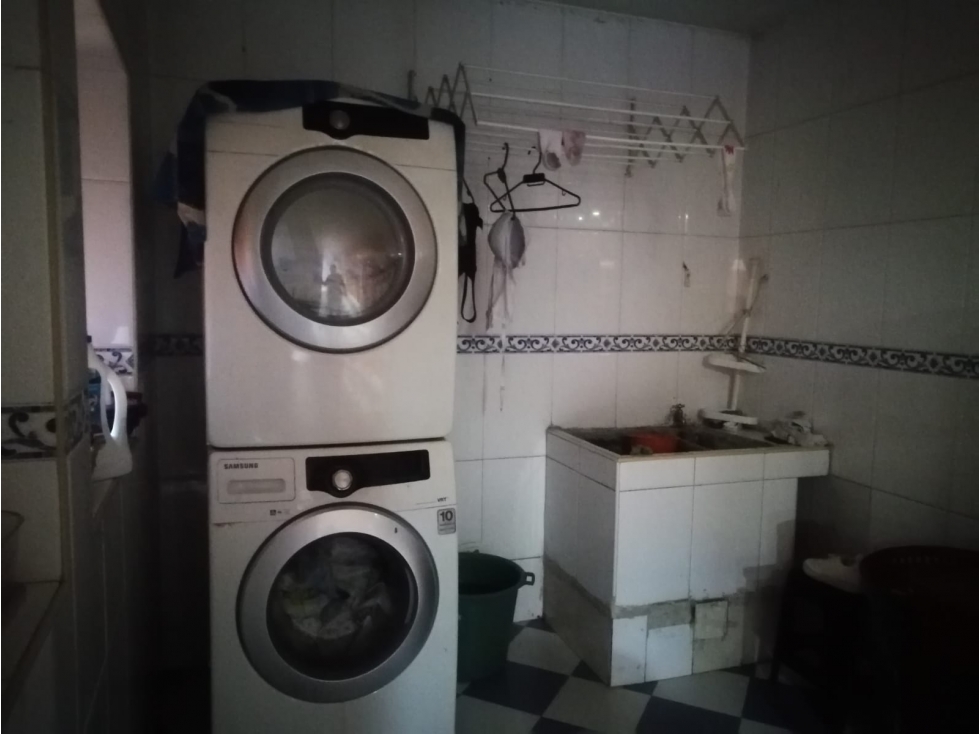 Casa en venta en Niza, Bogotá · foto 8 de 24