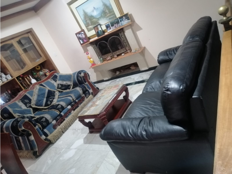 Casa en venta en Niza, Bogotá · foto 13 de 24