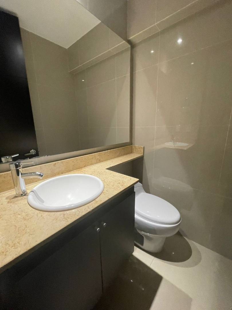 Apartamento en arriendo en Cola Del Zorro, Medellín · foto 8 de 14