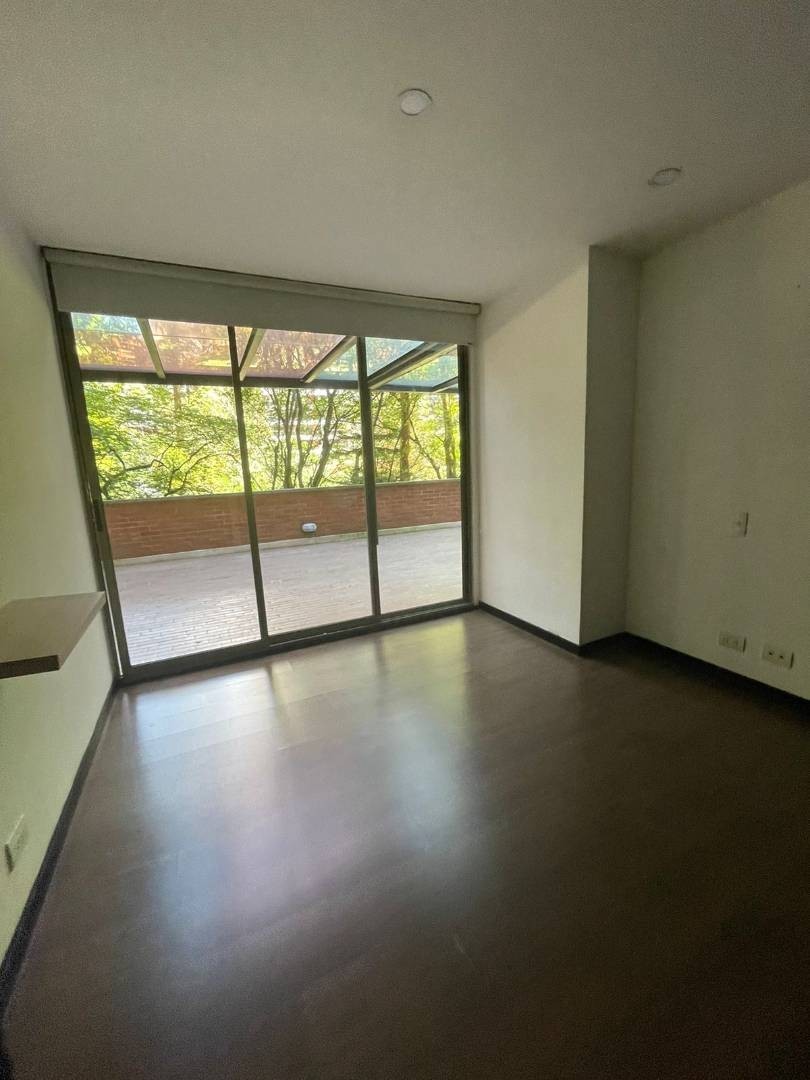 Apartamento en arriendo en Cola Del Zorro, Medellín · foto 9 de 14