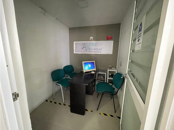 Local en venta en Fundadores, Armenia, 650 m² · foto 10 de 24