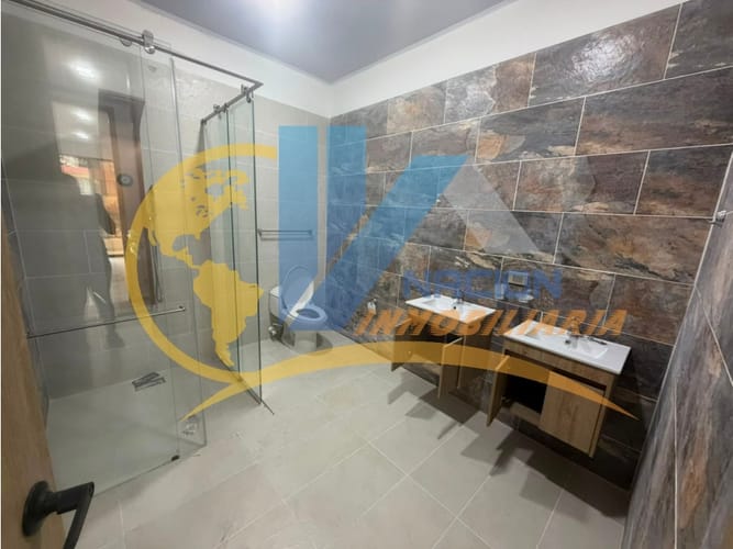 Casa de 6 alcobas en venta en Diamante 2, Bucaramanga, 300 m² · foto 10 de 14