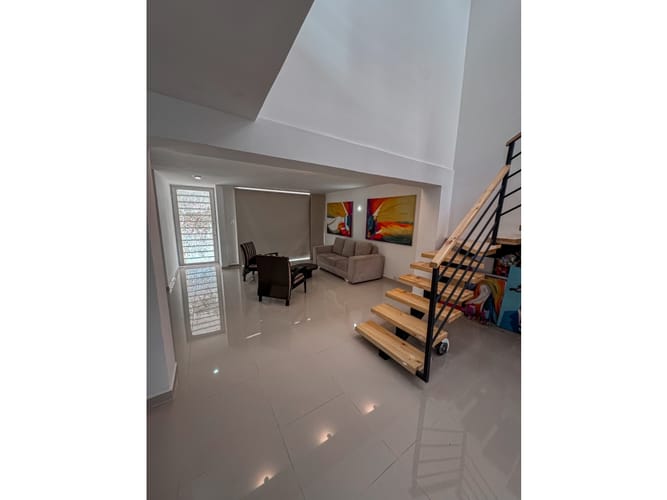 Casa de 4 alcobas en venta en Cr. Rincon De Andalucia, Armenia, 330 m² · foto 4 de 24