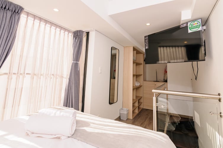 Apartaestudio en venta en Chico Norte, Bogotá, 27 m² · foto 2 de 9