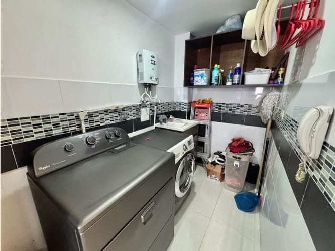 Apartamento de 2 alcobas en venta en Salvador Allende Bajo, Armenia, 57 m² · foto 13 de 14