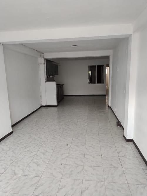 Casa de 8 alcobas en venta en Olimpico, Cali, 320 m² · foto 3 de 16