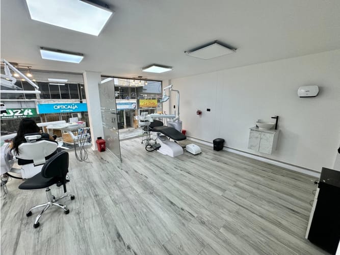 Local en venta en Armenia, Armenia, 49 m² · foto 2 de 6