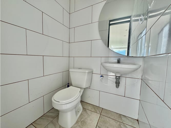 Local en venta en Avenida Centenario, Armenia, 53 m² · foto 4 de 12