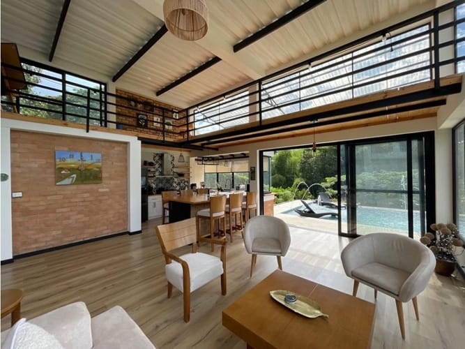 Casa de 3 alcobas en venta en El Caimo, Armenia, 460 m² · foto 4 de 24