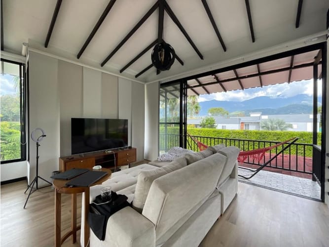 Casa de 3 alcobas en venta en El Caimo, Armenia, 460 m² · foto 11 de 24