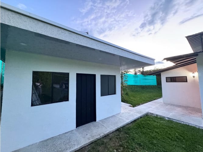 Casa de 3 alcobas en venta en El Caimo, Armenia, 460 m² · foto 23 de 24