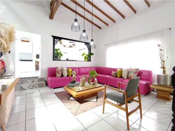 Casa de 5 alcobas en venta en Vía El Caimo, Armenia, 500 m² · foto 2 de 24