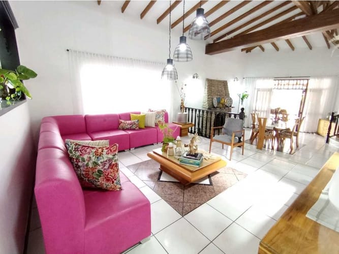 Casa de 5 alcobas en venta en Vía El Caimo, Armenia, 500 m² · foto 3 de 24