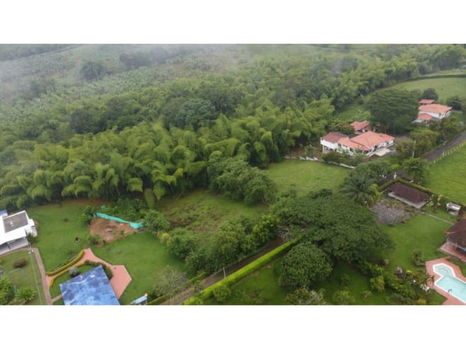 Lote en venta en Via La Tebaida, Armenia, 3700 m² · foto 5 de 17