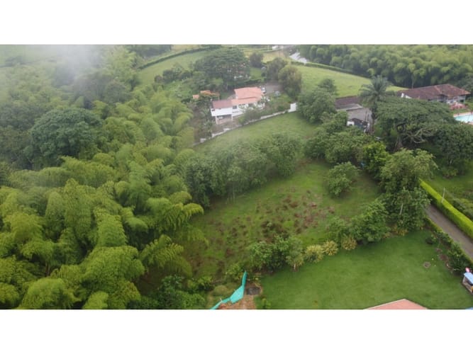 Lote en venta en Via La Tebaida, Armenia, 3700 m² · foto 7 de 17