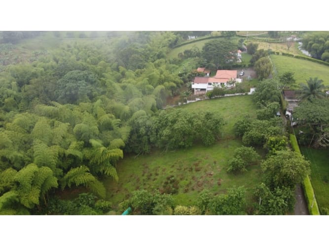 Lote en venta en Via La Tebaida, Armenia, 3700 m² · foto 9 de 17
