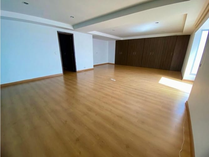Casa de 4 alcobas en venta en Norte De Armenia, Armenia, 495 m² · foto 12 de 19