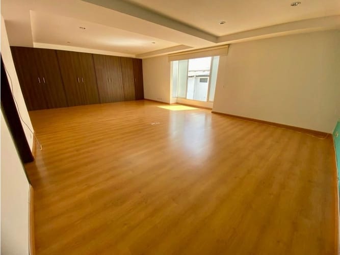 Casa de 4 alcobas en venta en Norte De Armenia, Armenia, 495 m² · foto 13 de 19