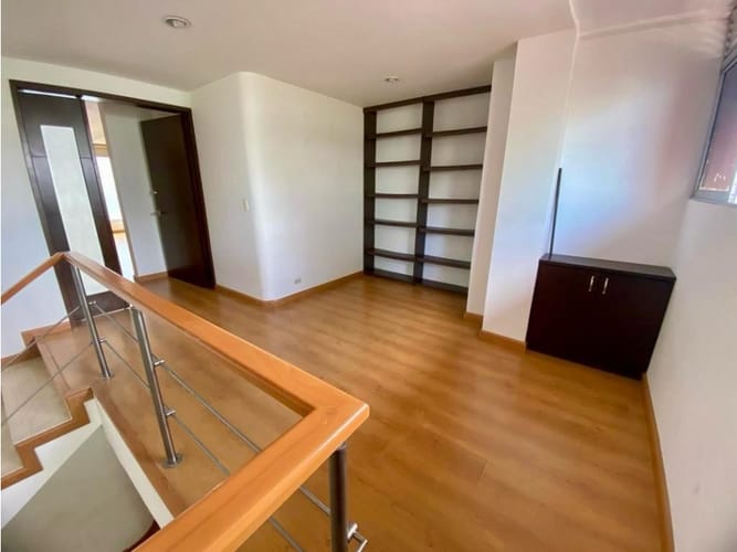 Casa de 4 alcobas en venta en Norte De Armenia, Armenia, 495 m² · foto 14 de 19