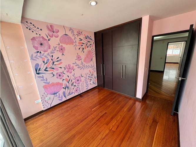 Casa de 4 alcobas en venta en Los Profesionales, Armenia, 237 m² · foto 18 de 24