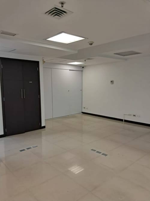 Oficina en arriendo en La Pradera, Envigado, 152 m² · foto 3 de 17