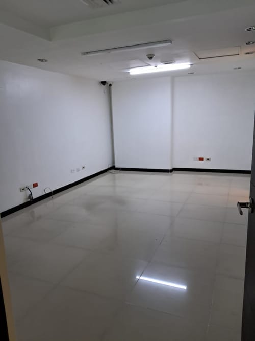 Oficina en venta en La Pradera, Envigado, 152 m² · foto 8 de 17