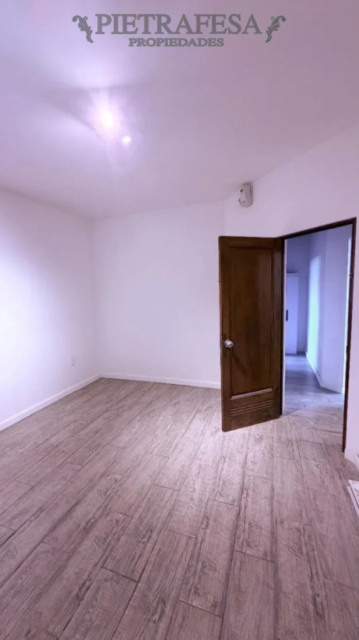 Casa en alquiler, 2 dormitorios, 1baño. Malvin. · Foto 11