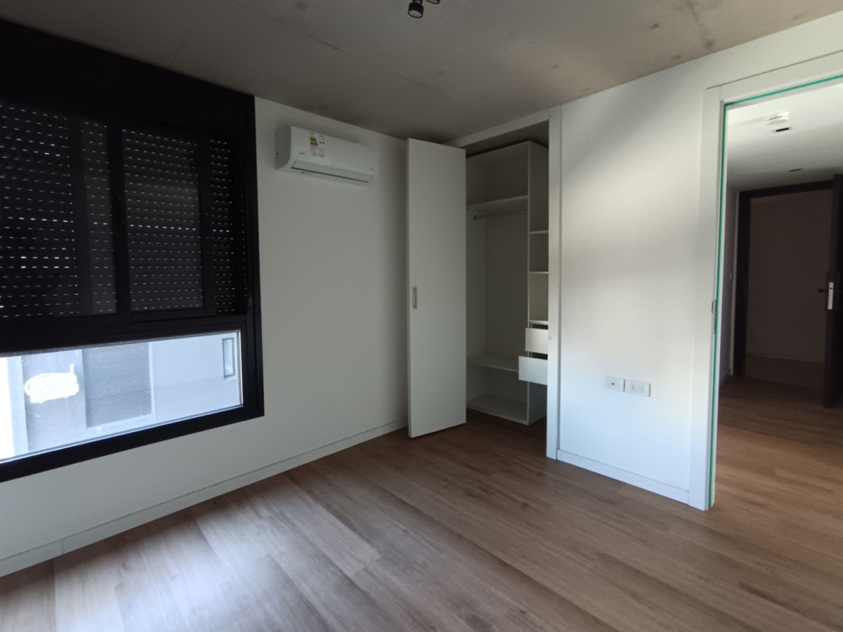 Alquiler Apartamento Nuevo De 1 Dormitorio Con Balcón Al Frente En Centro · Foto 8