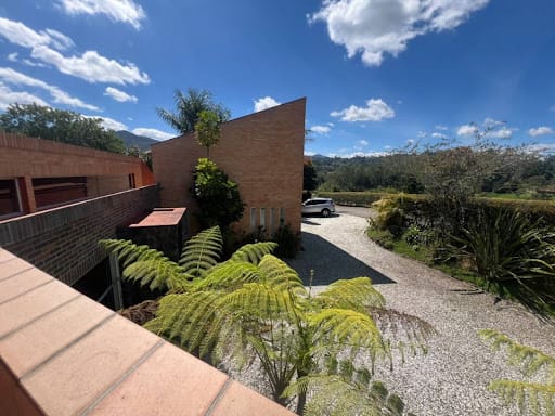 Casa de 4 alcobas en venta en El Tablazo, Rionegro, 426 m² · foto 4 de 24