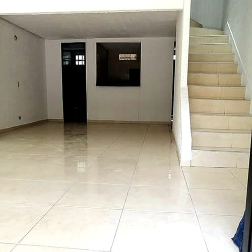 Casa de 3 alcobas en venta en Picaleña Y Mirolindo, Ibagué, 116 m² · foto 3 de 11